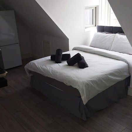 Studio Style Room, Near Tooting Broadway Station لندن المظهر الخارجي الصورة